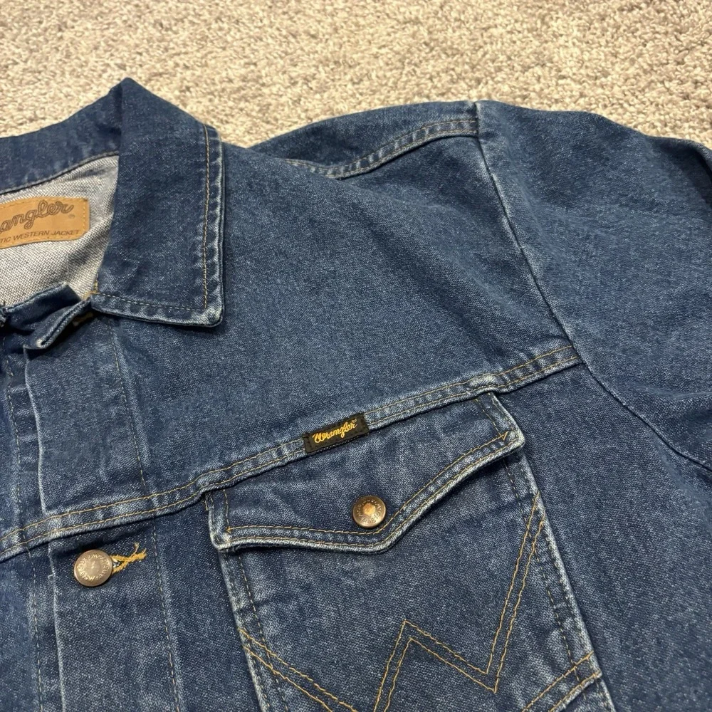 Vintage Wrangler Jacket Mens 2XL XXL Denim Jean Trucker Stitched Pockets Western